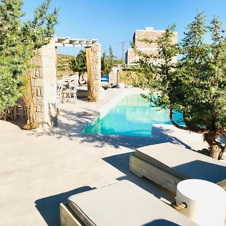 Milo Milo Suites Mandrakia Exterior photo